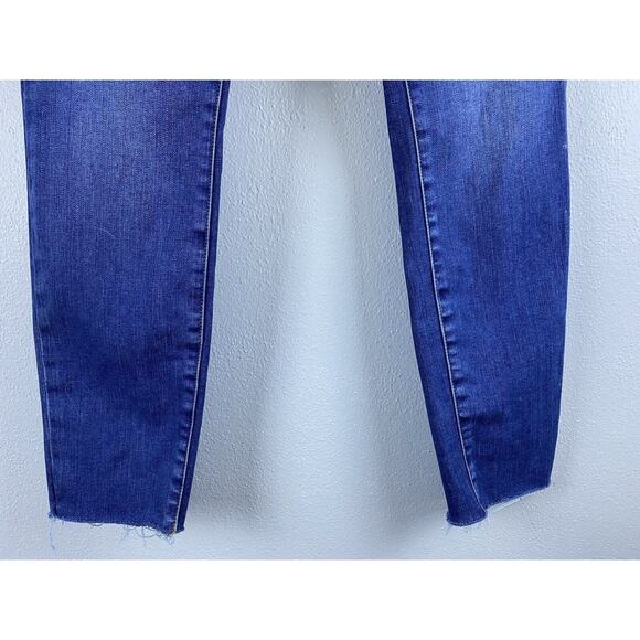 EUC Good American Sz 15/31 Blue Denim Raw Hem Dis Zebra Pkts Good Legs Jeans - Picture 3 of 14